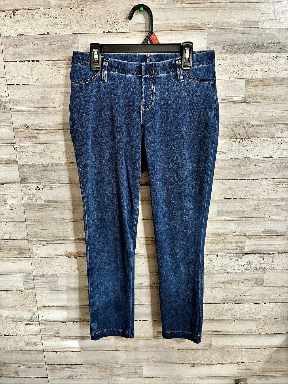 Time and Tru Straight Leg Jeans Women's Blue Jeans Size S (4-6)